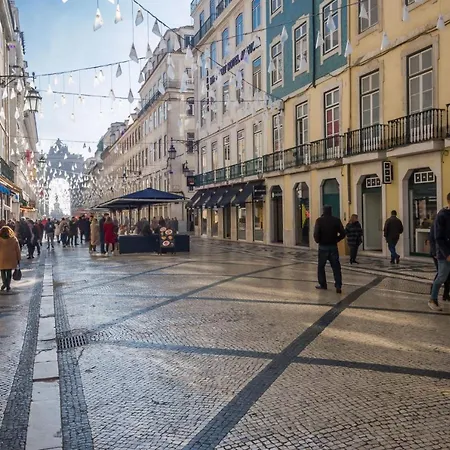 Nomad's Augusta Collection - Comfort * ליסבון