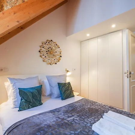 Nomad's Augusta Collection - Comfort アパート